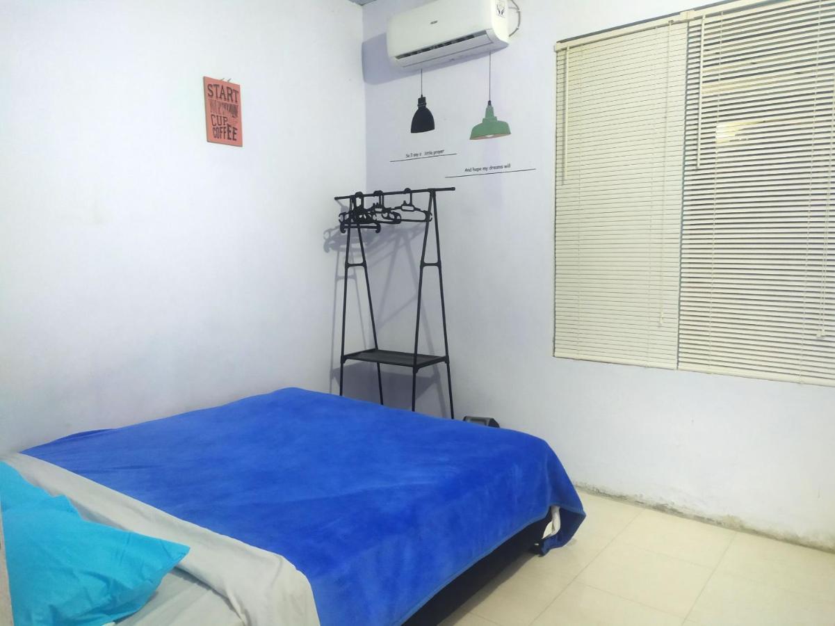 Robiu Homestay Banyuwangi  Luaran gambar