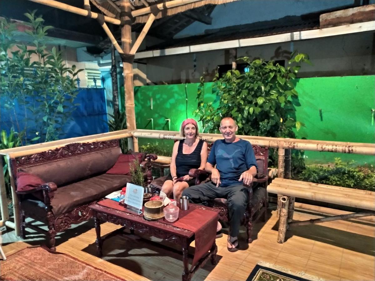 Robiu Homestay Banyuwangi  Luaran gambar